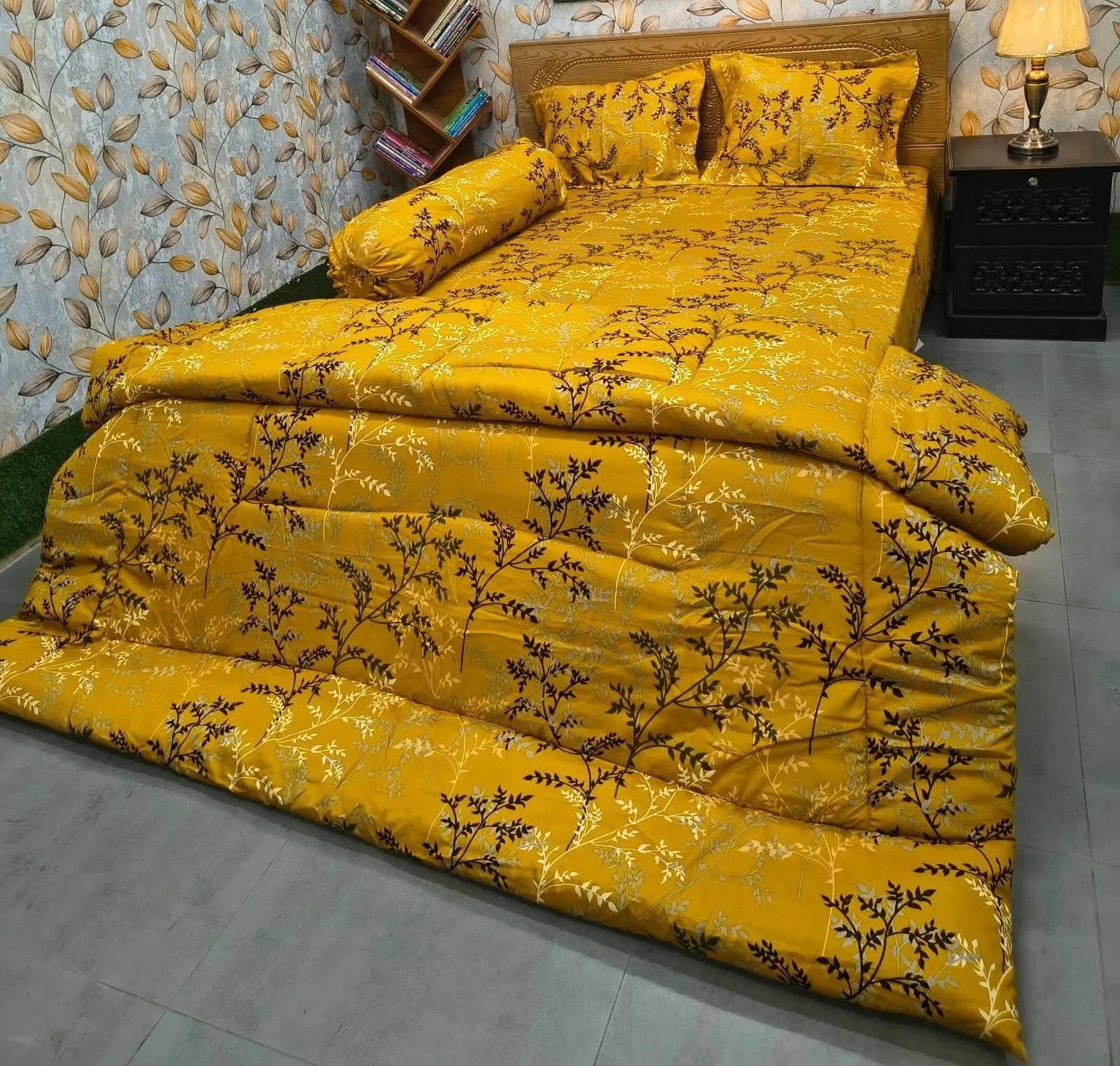 Floral Design Twill Cotton Comforter 5 Pcs Set