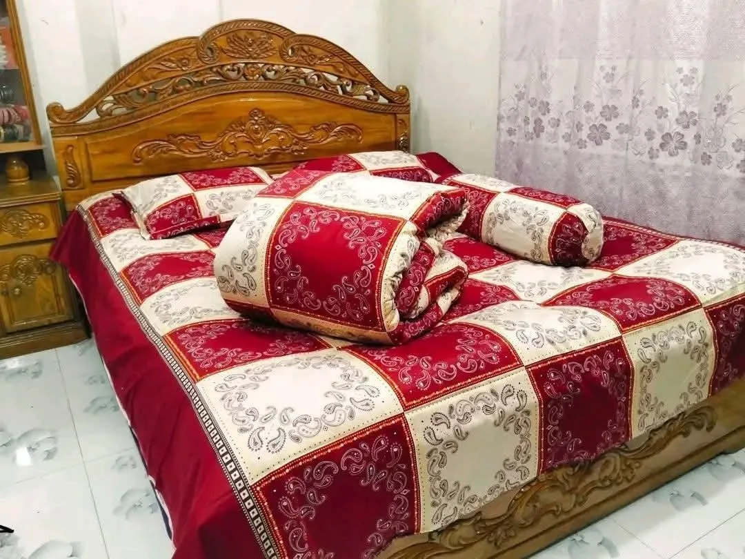 Luxurious Twill Cotton Comforter With 5pcs Set